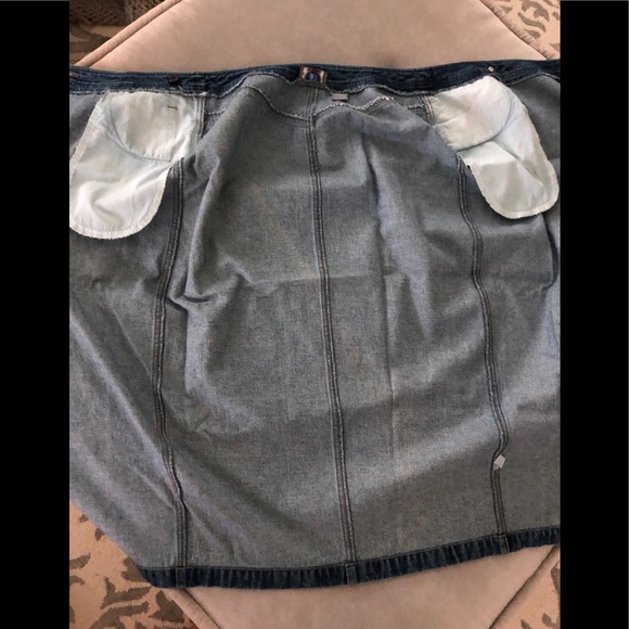 Midi Denim Wrap Skirt, the Limited, size 4 - Picture 3 of 5